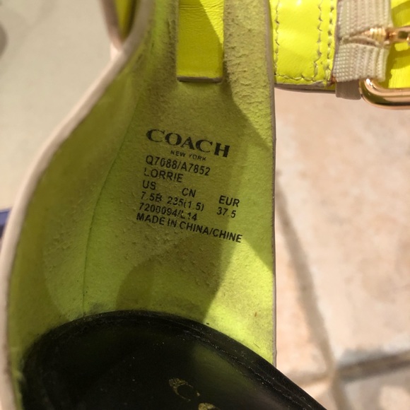 Coach Lorrie Sandals - Picture 4 of 8